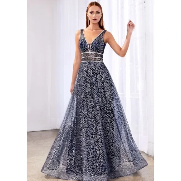 green emerald velvet dress Long Formal Fitted Glitter Prom Dress main image 0